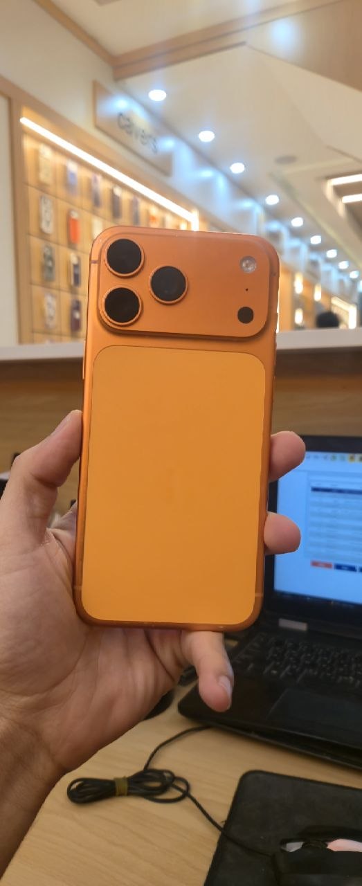 آيفون 17 برو ماكس مستعمل 256GB برتقالي بطارية 100% | iPhone 17 Pro Max