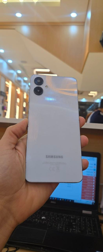 سامسونج Galaxy A06 مستعمل – ذاكرة 64GB – نظافة 95%